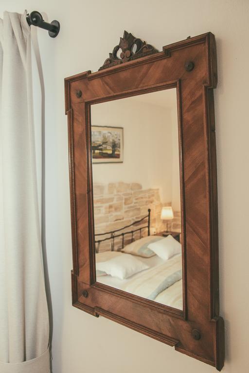 Holiday House Arena Pula Bagian luar foto
