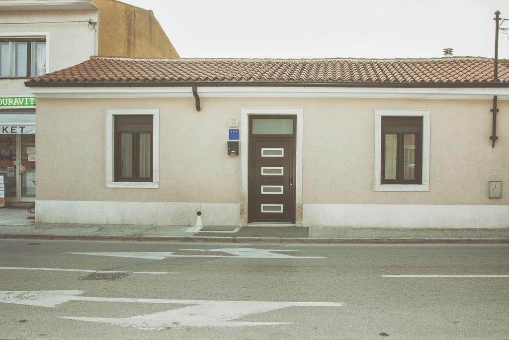 Holiday House Arena Pula Bagian luar foto